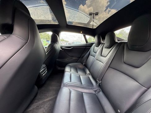 Used 2018 Tesla Model S 100D AWD/4WD image 15