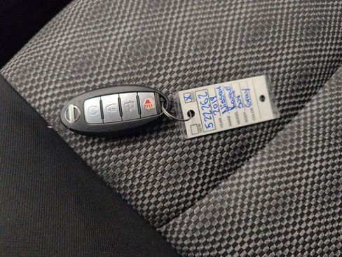 Used 2019 Nissan Rogue Sport SV w/ All-Weather Package image 46