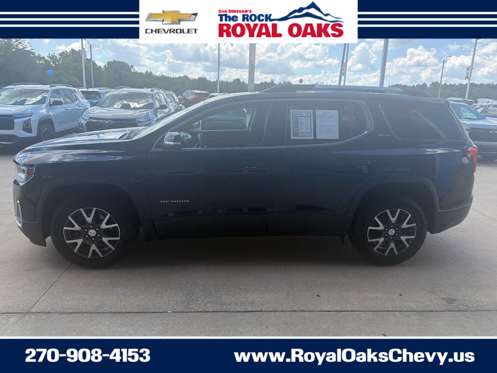 Used 2021 GMC Acadia SLE w/ Driver Convenience Package AWD/4WD image 2