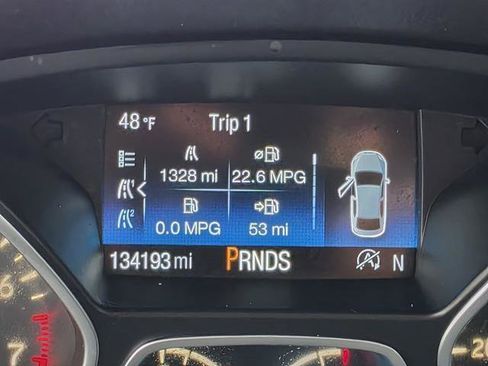 Used 2017 Ford Escape SE w/ Equipment Group 201A AWD/4WD image 15