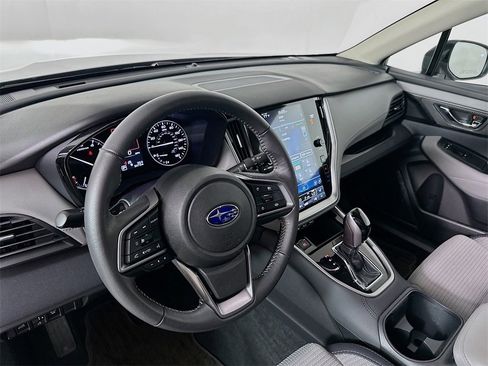 Used 2025 Subaru Outback Premium w/ Popular Package #1 image 10