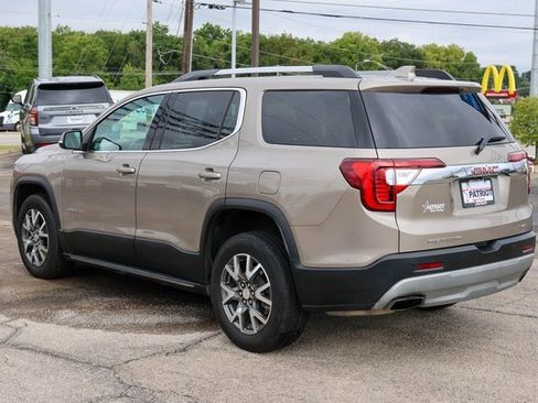 Used 2023 GMC Acadia SLE w/ Driver Convenience Package image 5