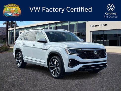 Certified 2025 Volkswagen Atlas SEL Premium R-Line image 1