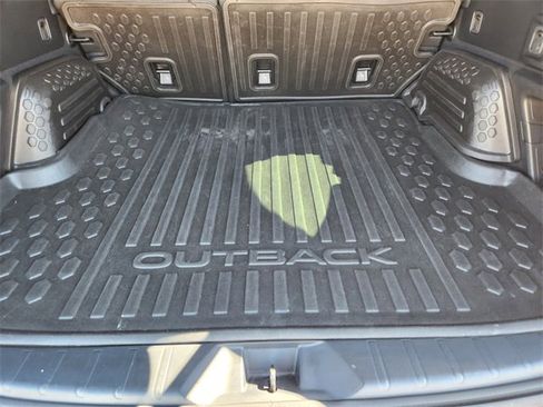 Used 2022 Subaru Outback Wilderness w/ Wilderness Package image 33