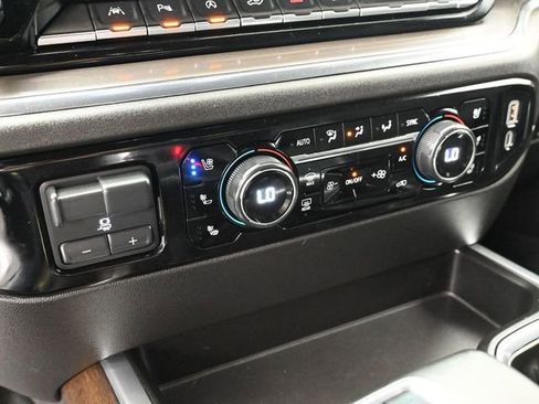 Used 2023 Chevrolet Silverado 1500 High Country w/ LPO, Dark Essentials Package AWD/4WD image 37