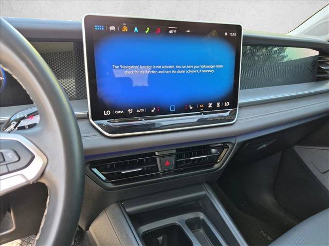 Used 2025 Volkswagen Tiguan SE AWD/4WD image 16