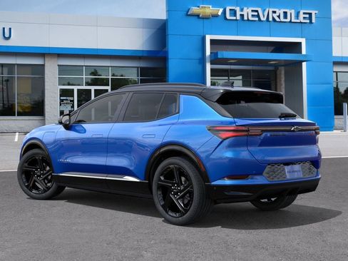 New 2026 Chevrolet Equinox EV RS image 3