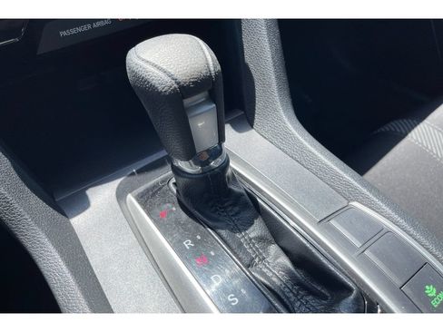 Used 2018 Honda Civic EX image 32