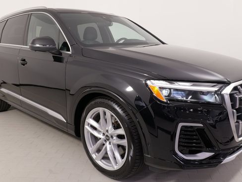 Used 2025 Audi Q7 3.0T Premium Plus w/ Premium Plus Package image 9