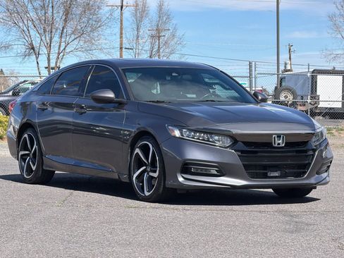 Used 2019 Honda Accord Sport image 9