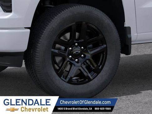 New 2026 Chevrolet Silverado 1500 Custom RWD image 9