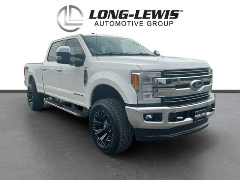 Used 2018 Ford F250 Lariat w/ Lariat Ultimate Package AWD/4WD image 10