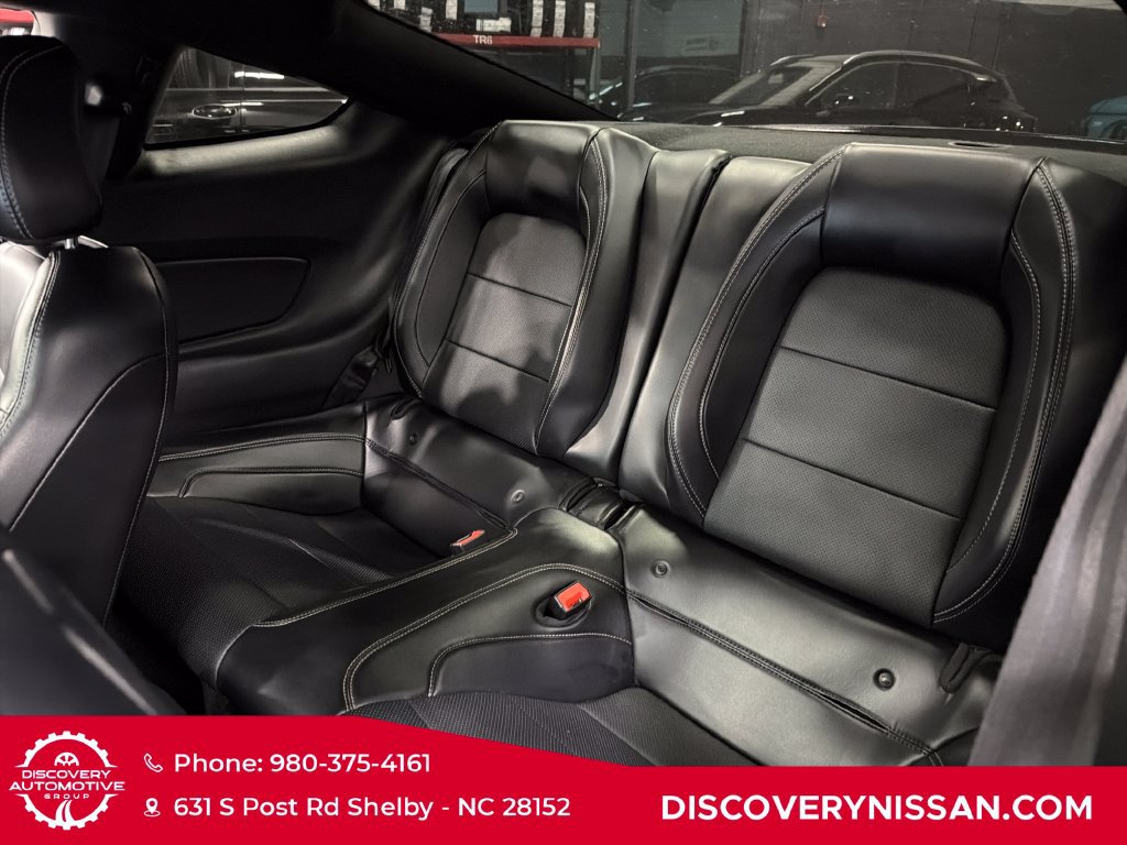 Used 2020 Ford Mustang GT Premium w/ Equipment Group 401A RWD image 28