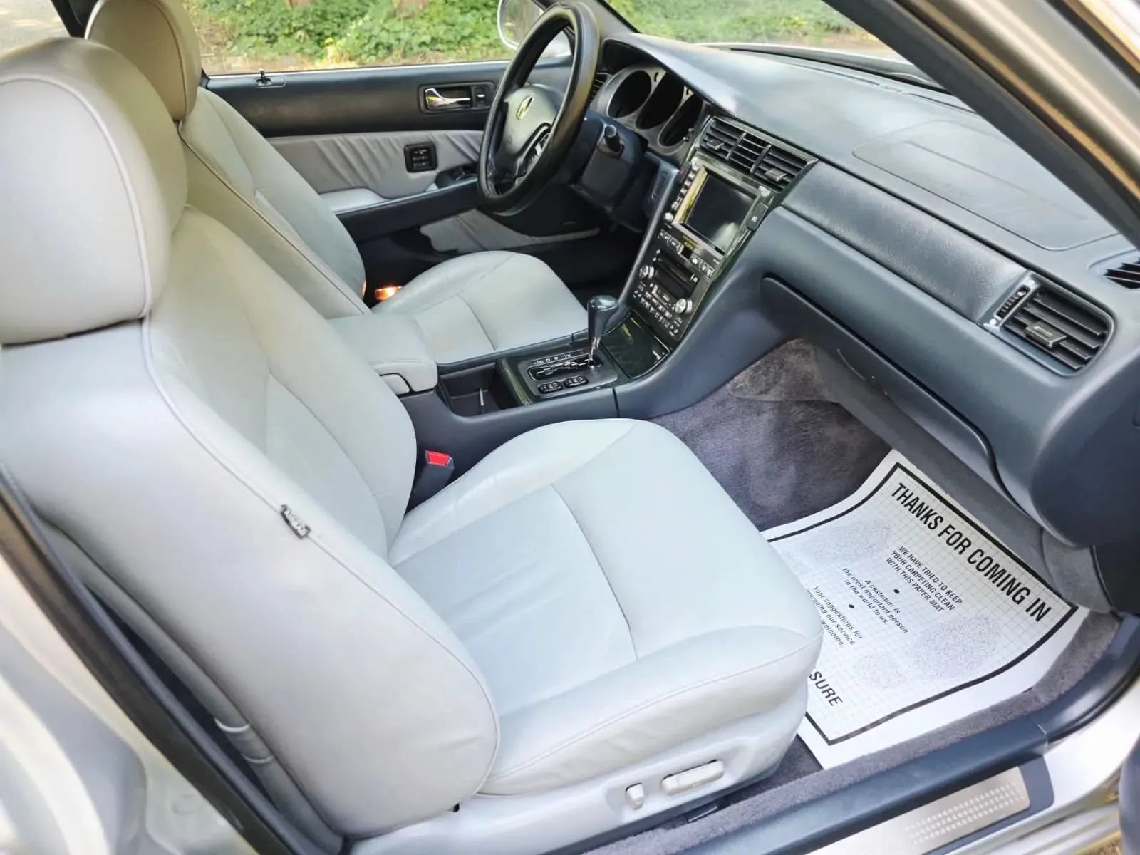 Used 2004 Acura RL FWD image 9