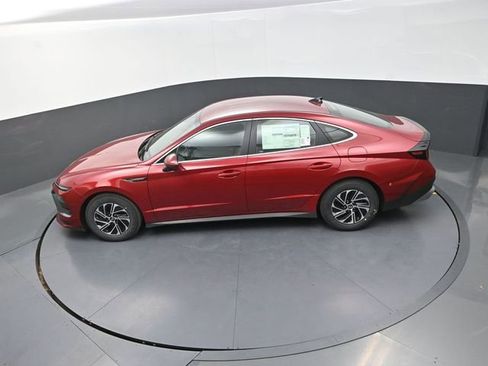 New 2026 Hyundai Sonata Blue FWD image 25