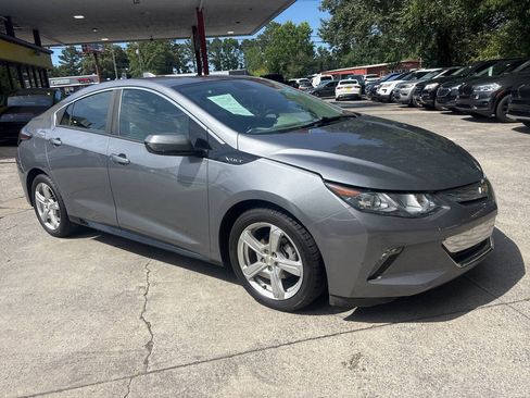 Used 2018 Chevrolet Volt LT w/ LT Driver Confidence Package FWD image 3