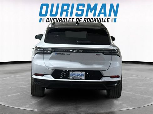 New 2026 Chevrolet Equinox EV RS image 5