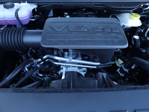 New 2026 RAM 1500 Tradesman AWD/4WD image 18