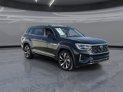 New 2026 Volkswagen Atlas SEL Premium R-Line image 2