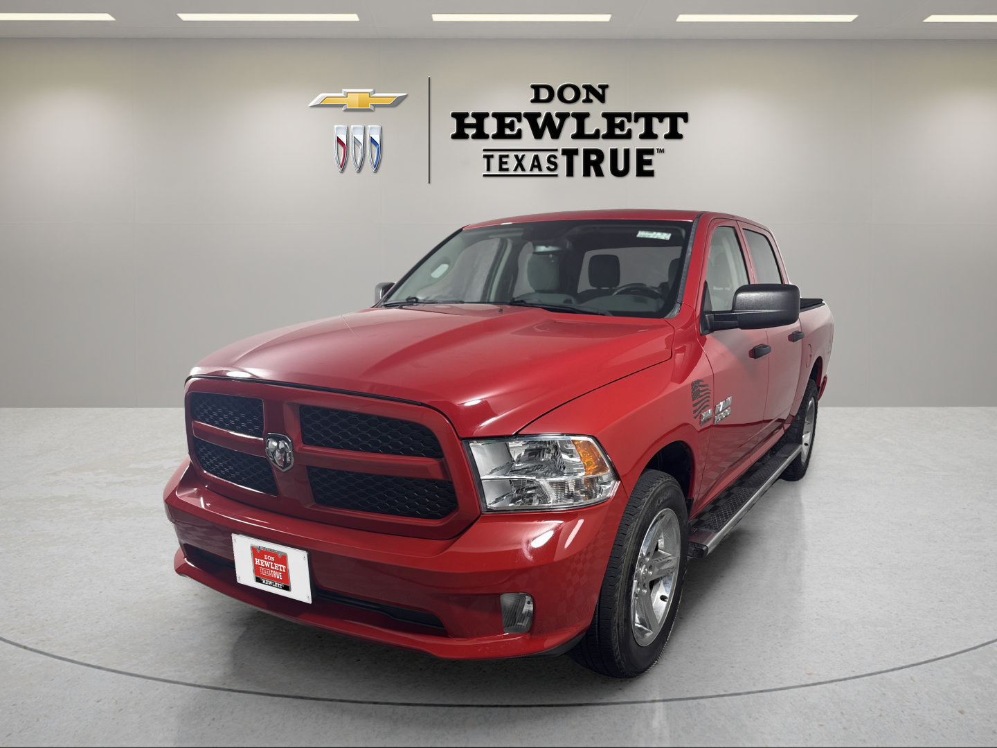 Used 2016 RAM 1500 Express w/ Popular Equipment Group AWD/4WD image 1