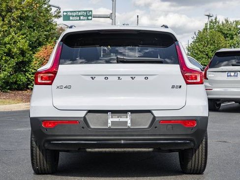 Used 2026 Volvo XC40 B5 Plus w/ Protection Package Premier image 5