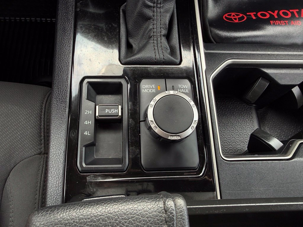 Used 2023 Toyota Tundra SR5 w/ SR5 Convenience Package AWD/4WD image 21
