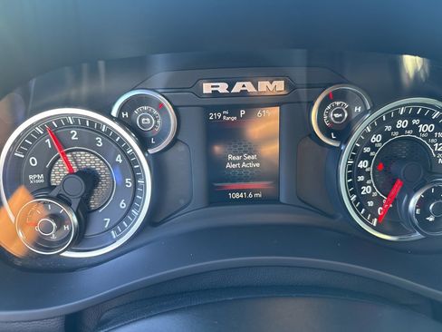 Certified 2024 RAM 2500 Big Horn w/ Bed Utility Group image 18