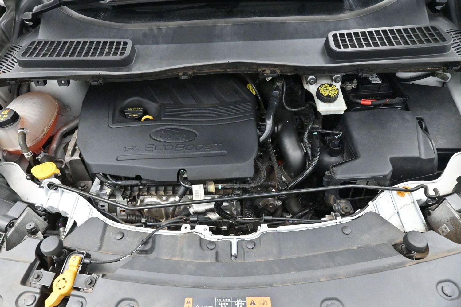 Used 2017 Ford Escape Titanium FWD image 39