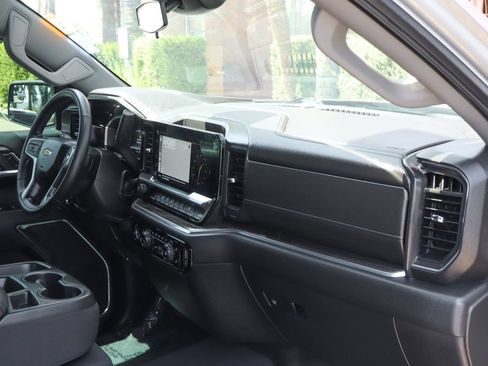 Used 2024 Chevrolet Silverado 1500 LT RWD image 42