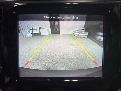 Used 2020 Jeep Cherokee Limited AWD/4WD image 8