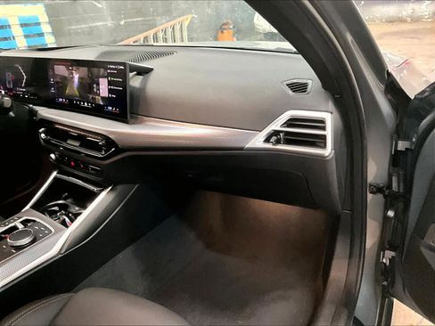 Used 2025 BMW M340i Sedan image 17