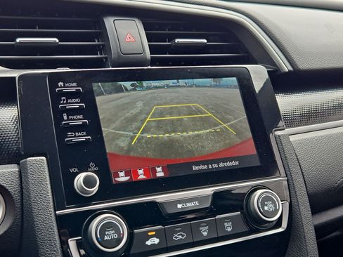 Used 2020 Honda Civic Sport image 22
