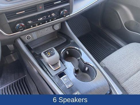 Used 2023 Nissan Rogue SV FWD image 16