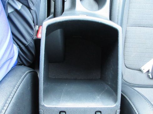 Used 2023 Kia Seltos S w/ Navigation Package AWD/4WD image 26
