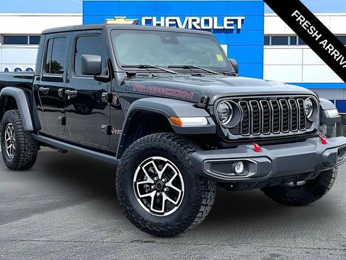 Used 2024 Jeep Gladiator Rubicon AWD/4WD image 1