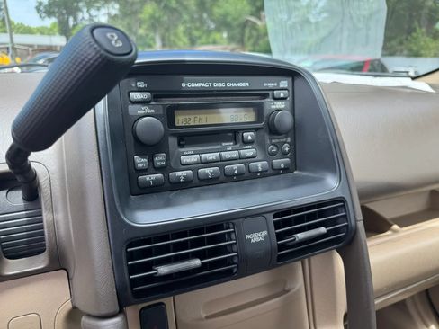 Used 2005 Honda CR-V EX image 17