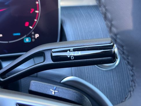 Certified 2025 Mercedes-Benz GLC 300 4MATIC image 21