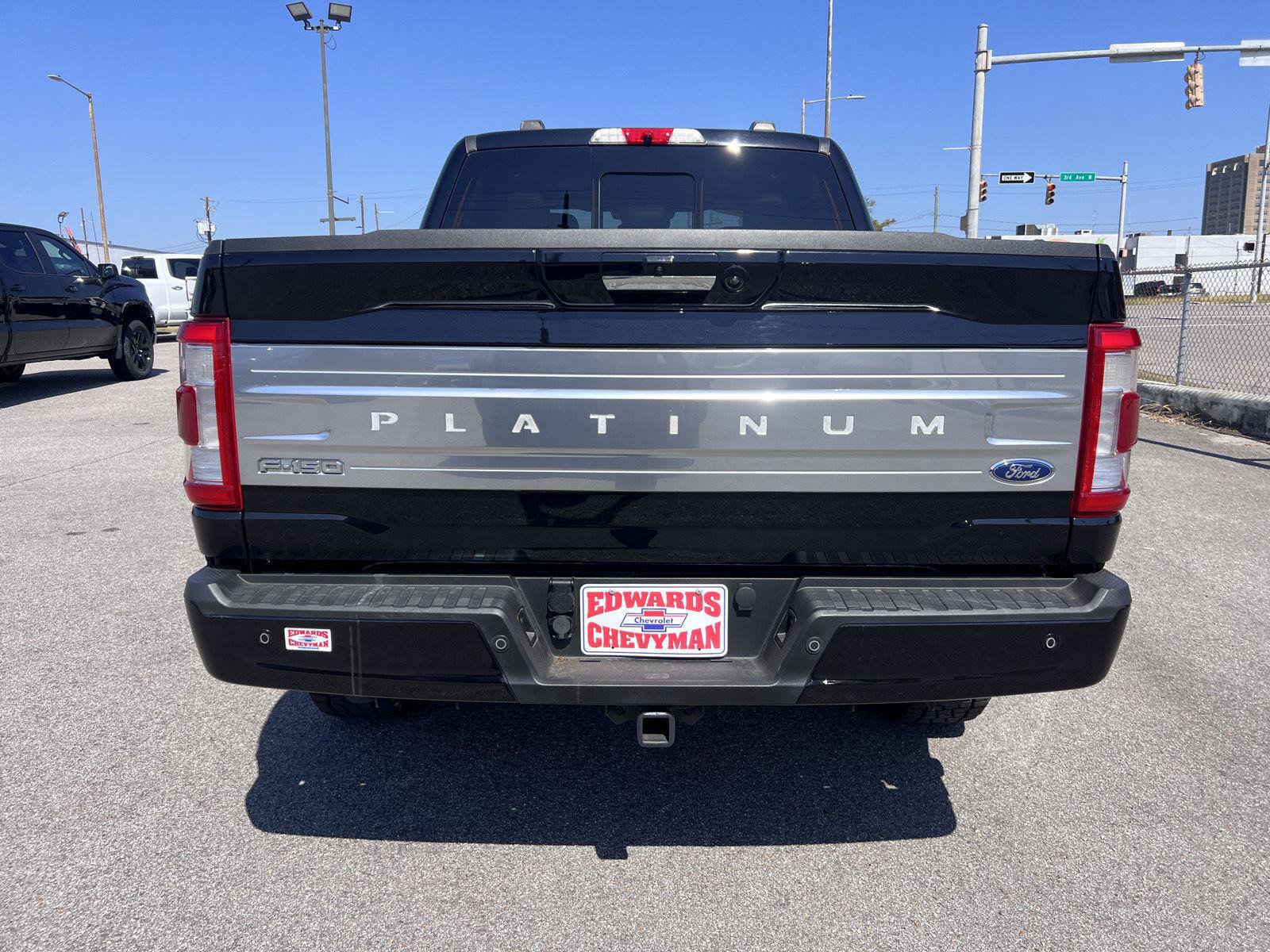 Used 2021 Ford F150 Platinum w/ Equipment Group 701A High AWD/4WD image 37