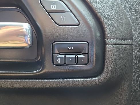 Used 2022 GMC Sierra 2500 Denali AWD/4WD image 27