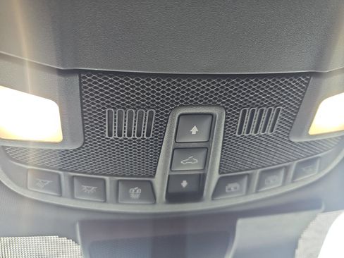 Used 2018 Ford F150 Limited image 30