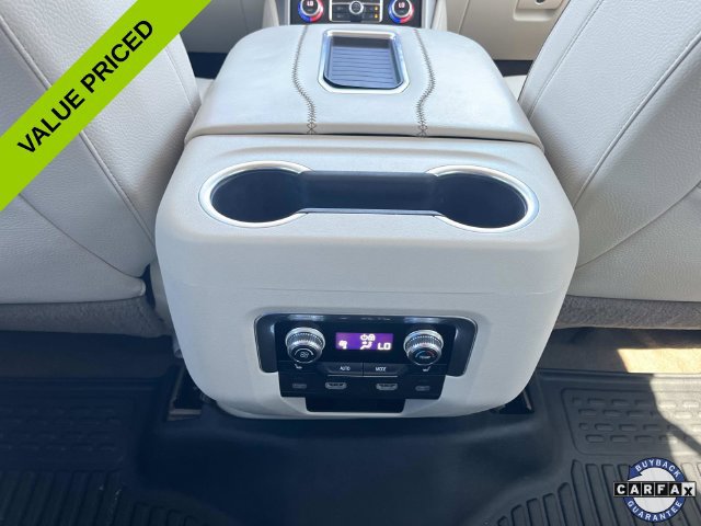 Used 2021 GMC Yukon Denali w/ Denali Premium Package AWD/4WD image 17