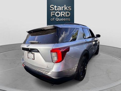 Certified 2023 Ford Explorer ST-Line AWD/4WD image 2