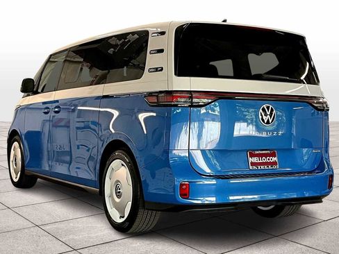 New 2025 Volkswagen ID. Buzz 1st Edition image 3