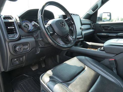Used 2022 RAM 1500 Limited w/ Body Color Bumper Group AWD/4WD image 26