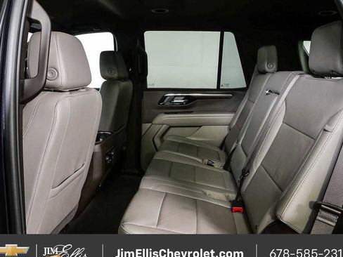 Certified 2025 Chevrolet Tahoe LT image 19