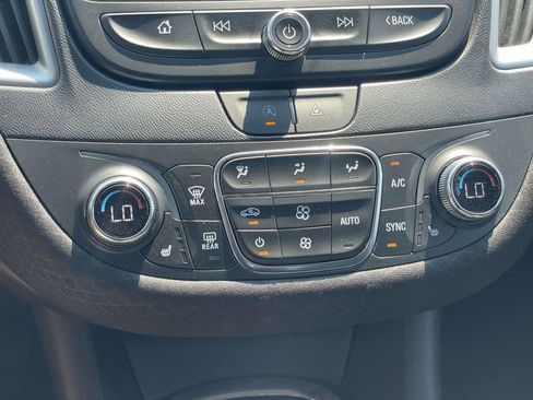 Used 2023 Chevrolet Malibu LT image 22