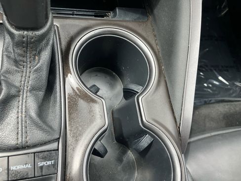 Used 2021 Toyota Camry XSE FWD image 13