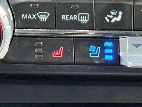 Used 2023 Ford F150 Lariat w/ Equipment Group 502A High image 27