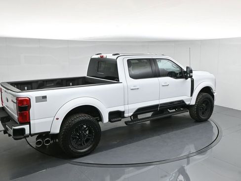 New 2026 Ford F250 Lariat w/ Black Appearance Package image 43