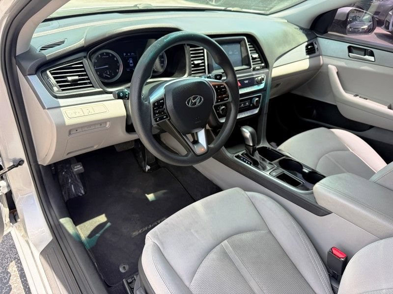Used 2019 Hyundai Sonata SE FWD image 12